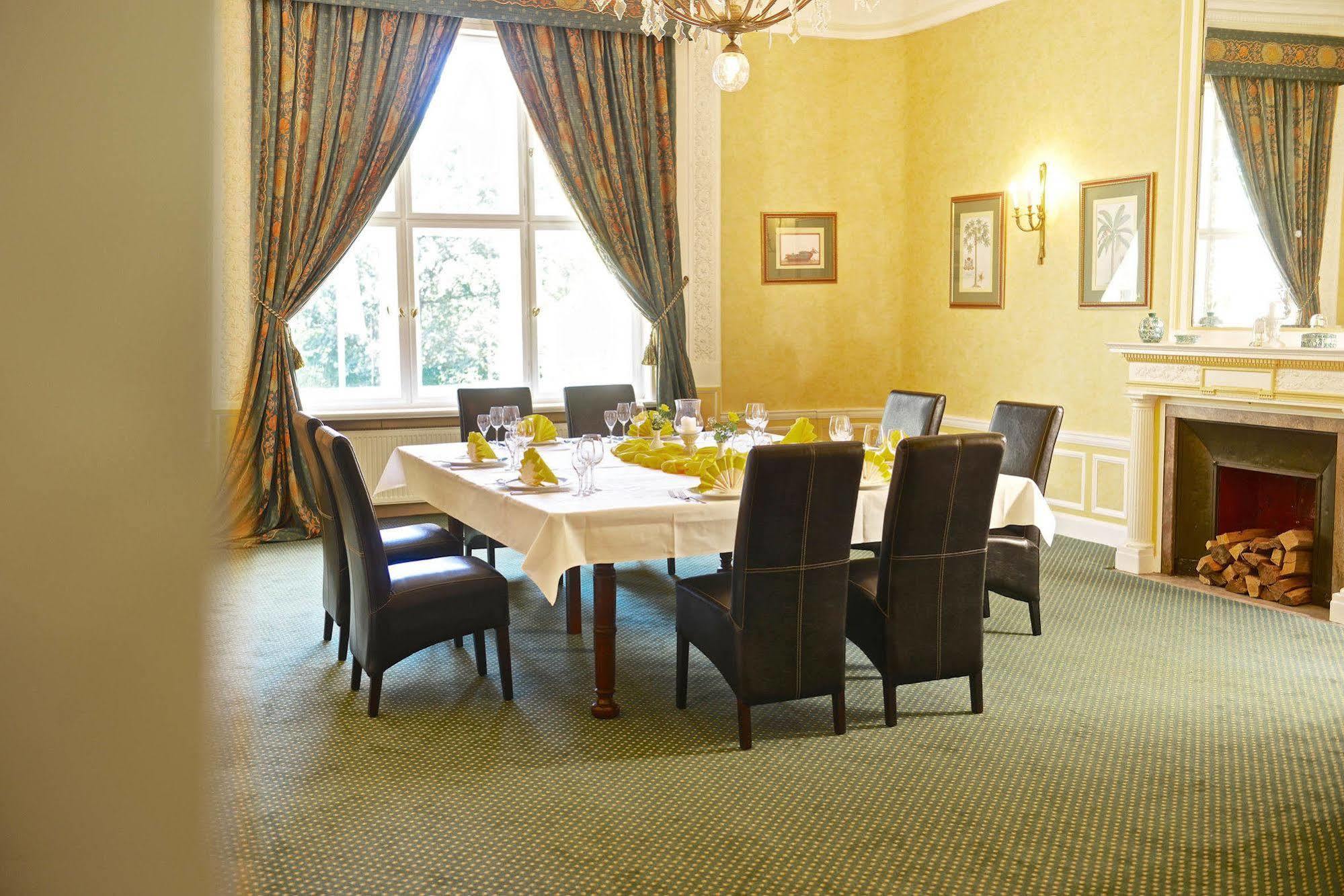 Schlosshotel Villa Westerberge Aschersleben Kültér fotó