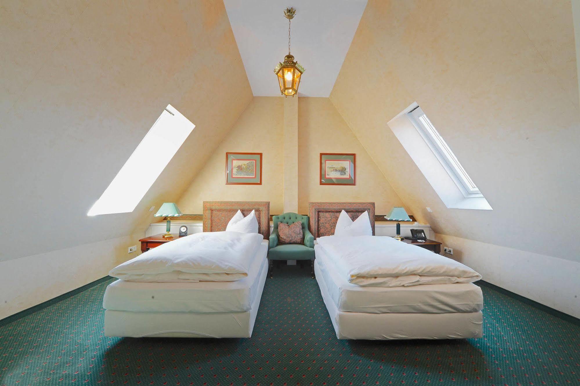 Schlosshotel Villa Westerberge Aschersleben Kültér fotó