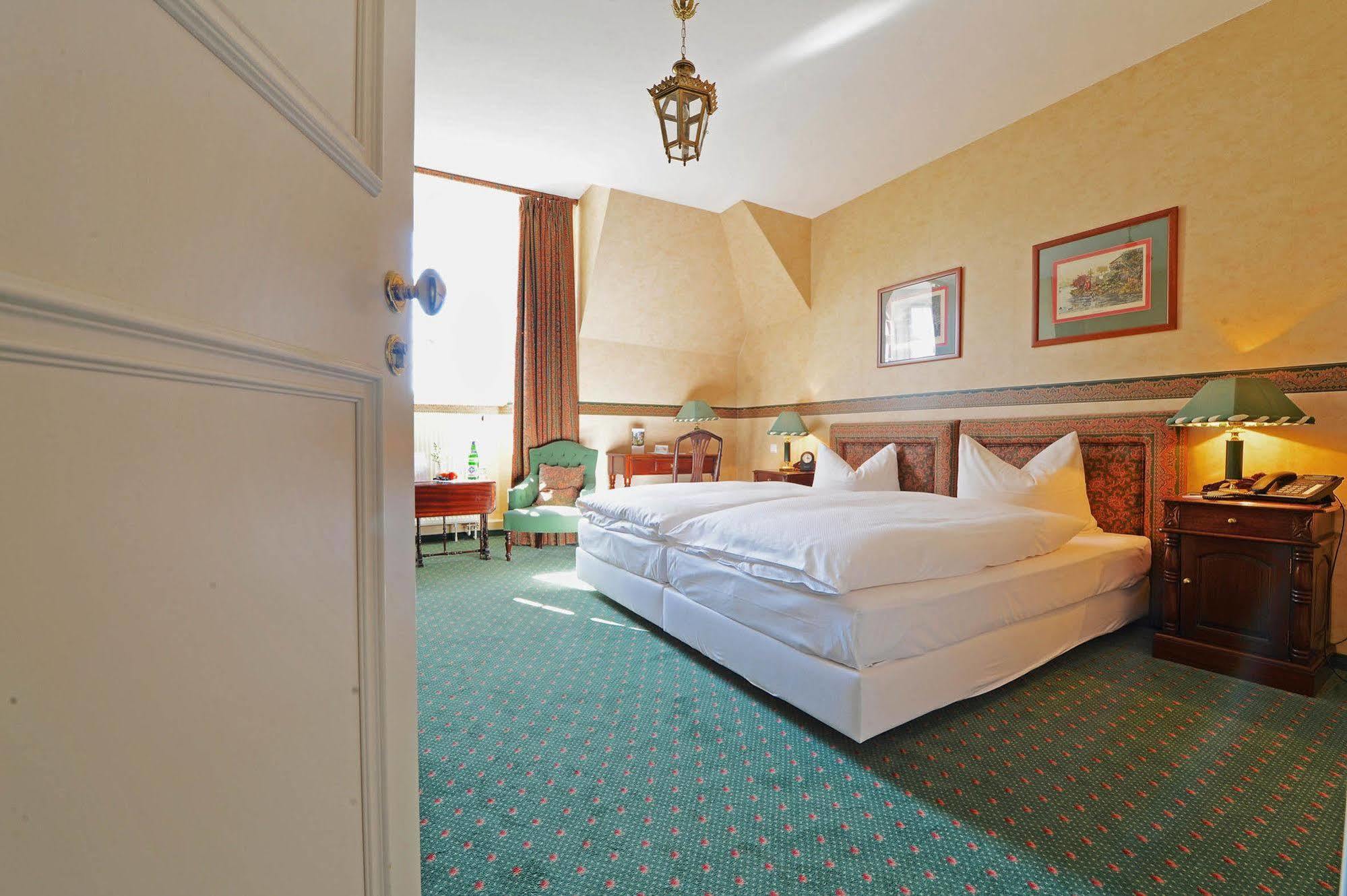 Schlosshotel Villa Westerberge Aschersleben Kültér fotó